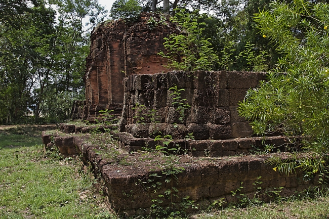 47-Prasat Prang Ku Somboon-004